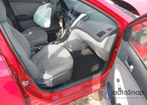 2014 Hyundai Accent Gs z USA, uszkodzony, nr VIN KMHCT5AEXEU166890